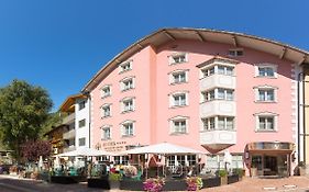 Cityhotel Goldener Adler B&B