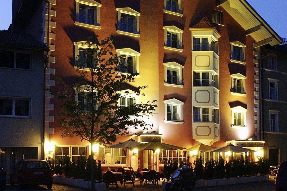 Cityhotel Goldener Adler B&B Chiusa Esterno foto